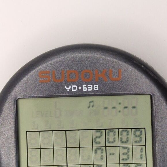 Bits and Pieces SUDOKU Electronic Handheld Game YD-638 - Over 1 Million Puzzles - Picture 5 of 5